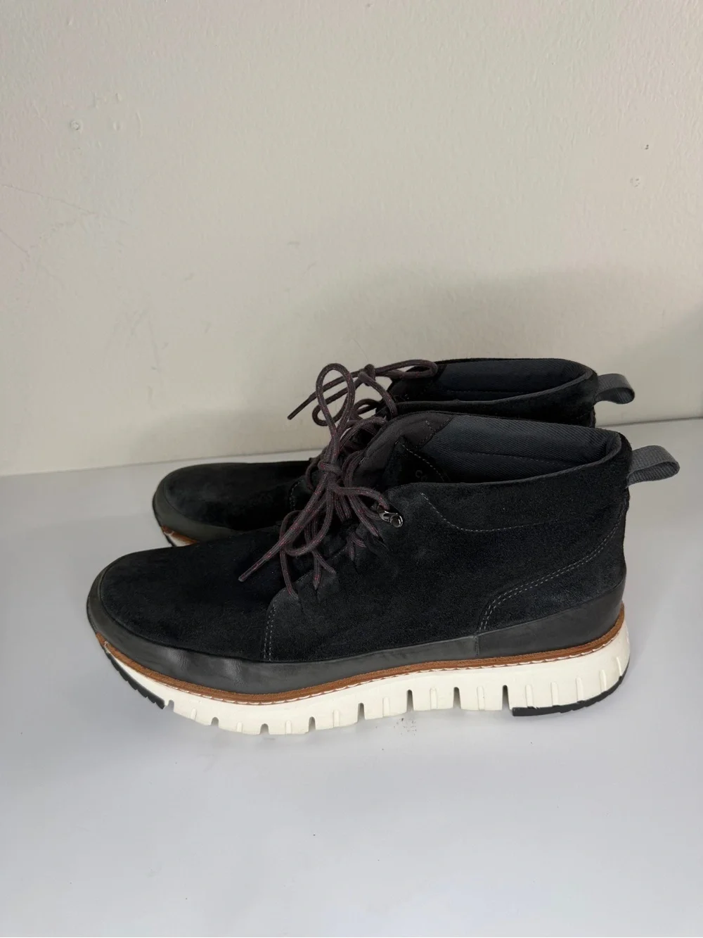 Cole Haan Zerogrand Rugged Men's Size 11M Chukka Boots Black Suede C28460